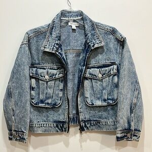Forever 21 Acid Wash Cropped Zip Up Denim Jacket